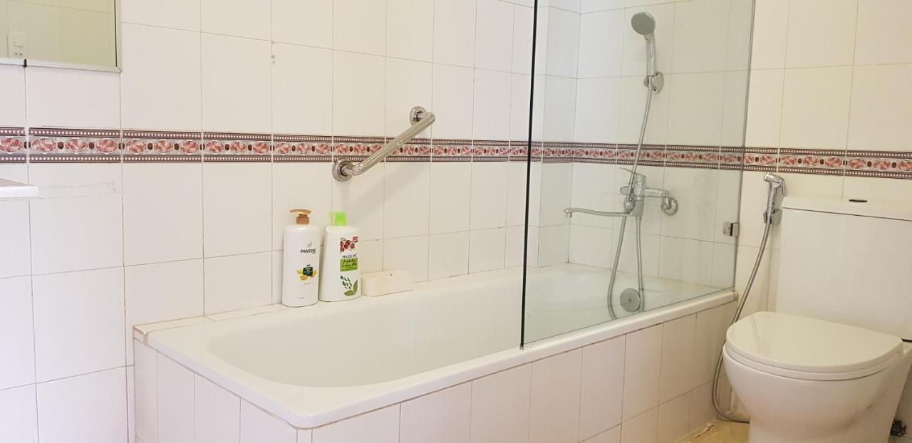 Chic Studio Homestay Hue Buitenkant foto